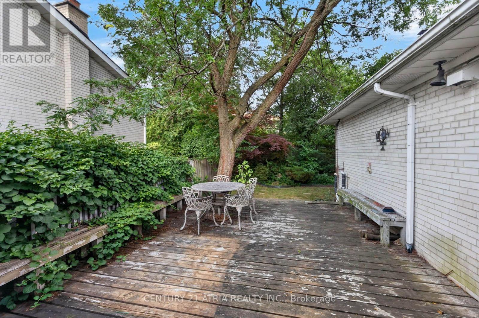 69 Olsen Drive, Toronto, Ontario  M3A 3J4 - Photo 35 - C13710544