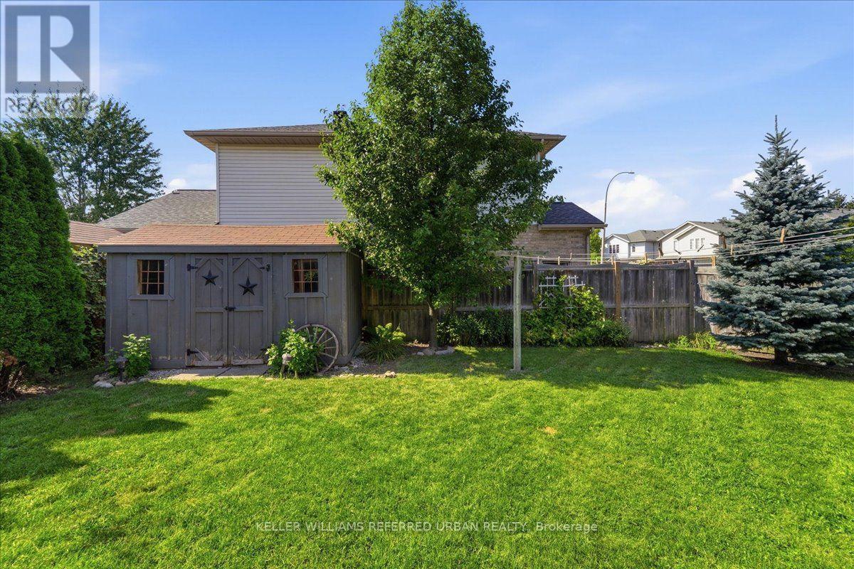 900 Keewatin Place, Kitchener, Ontario N2B 3W4 - Photo 26 - X13717794