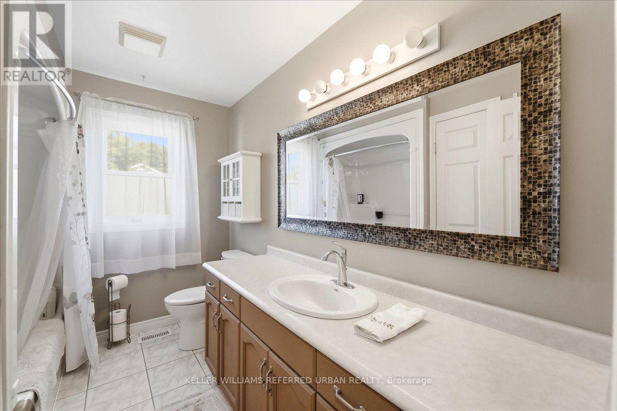 900 Keewatin Place, Kitchener, Ontario N2B 3W4 - Photo 30 - X13717794