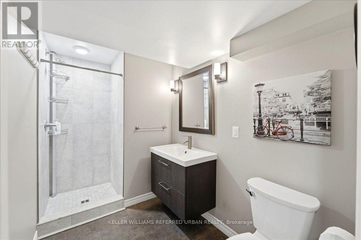 900 Keewatin Place, Kitchener, Ontario N2B 3W4 - Photo 40 - X13717794