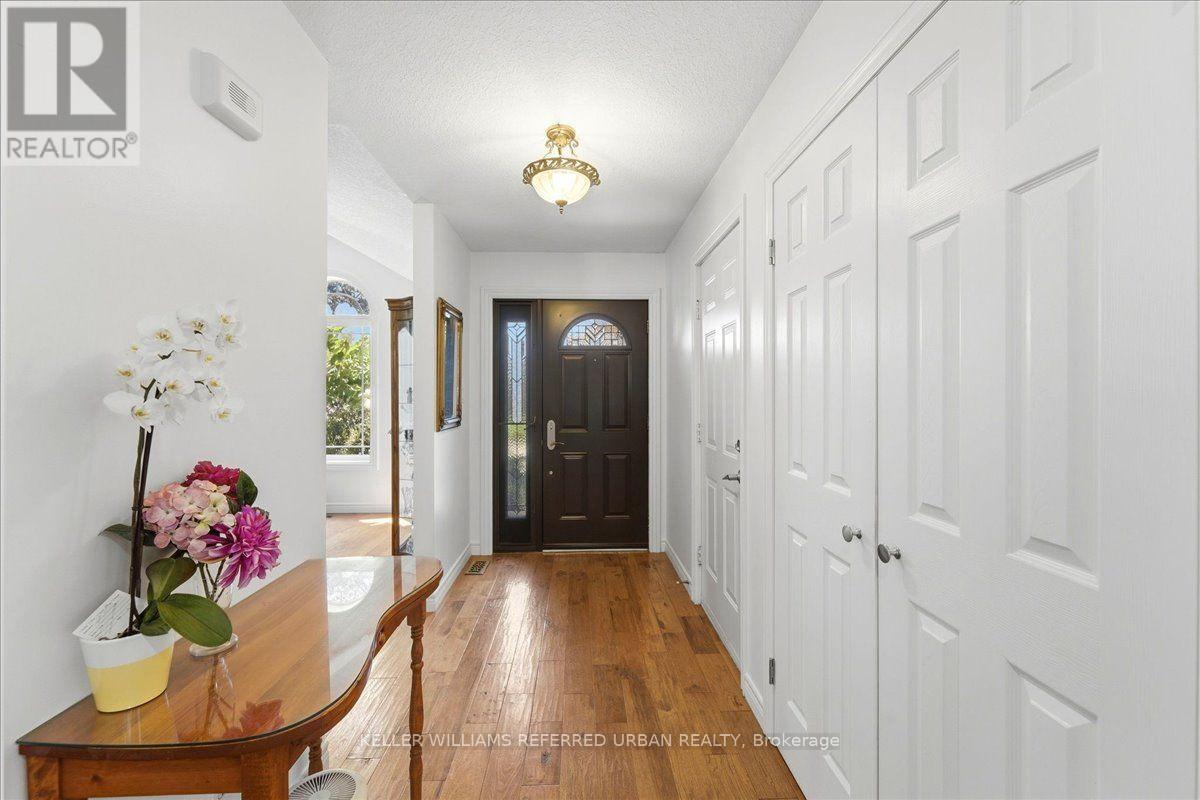 900 Keewatin Place, Kitchener, Ontario N2B 3W4 - Photo 5 - X13717794