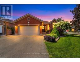 900 KEEWATIN PLACE, Kitchener, Ontario