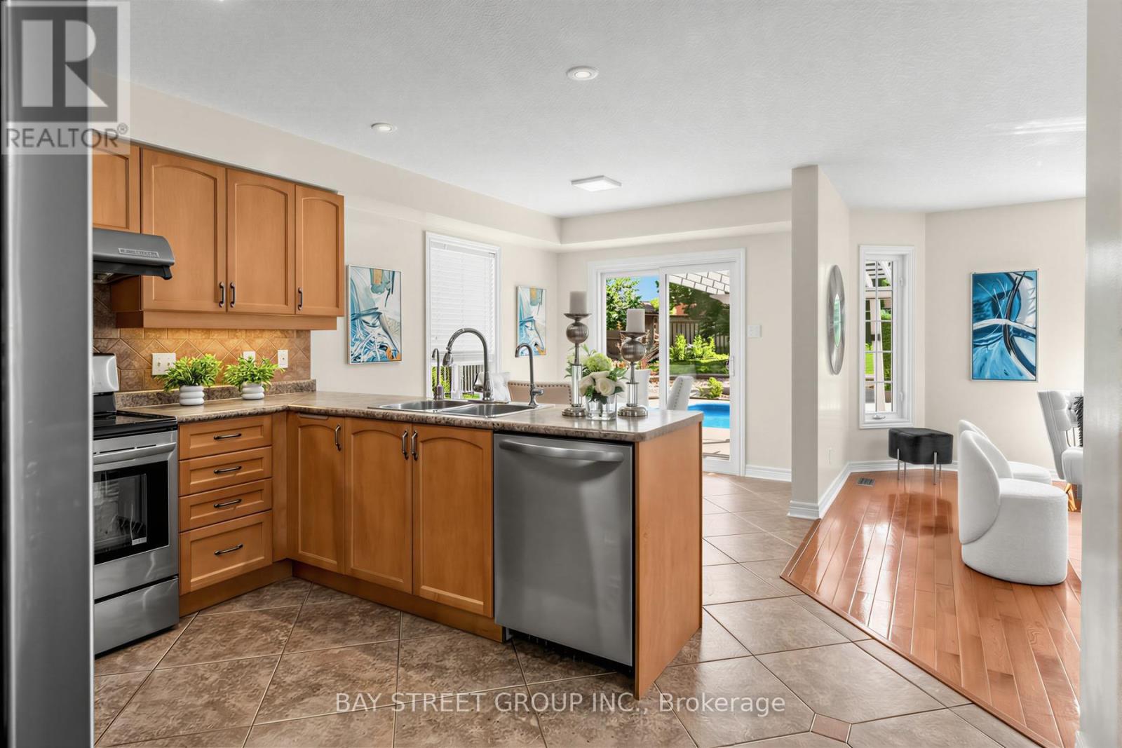 63 Dubrick Crescent, Kitchener, Ontario  N2E 4A7 - Photo 8 - X13717818