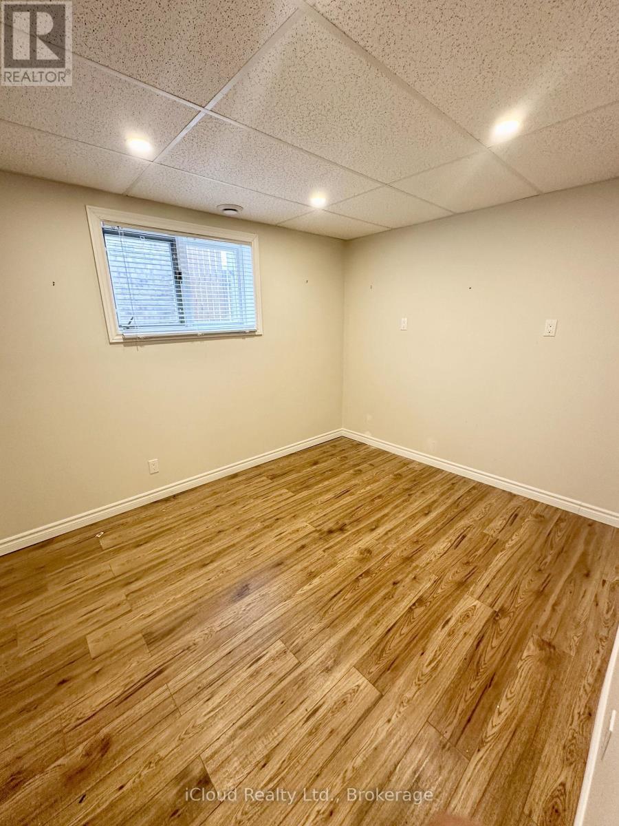 86 Glendale Drive E, Tillsonburg, Ontario  N4G 1J7 - Photo 18 - X13717880