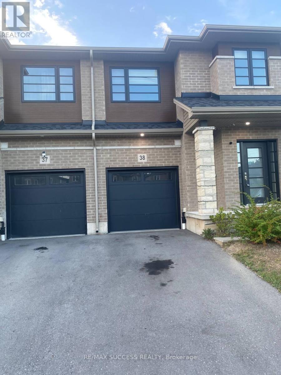 38 - 520 GREY STREET, Brantford, Ontario