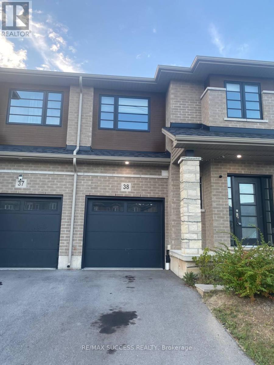 38 - 520 Grey Street, Brantford, Ontario  N3S 0K1 - Photo 2 - X13717962