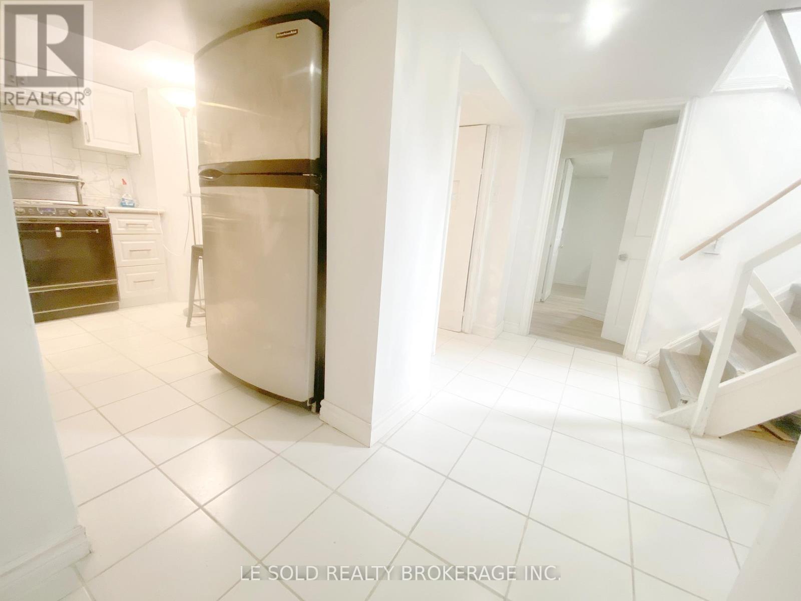 Room Bsmt - 112 Leland Street, Hamilton, Ontario  L8S 3A2 - Photo 5 - X13718068