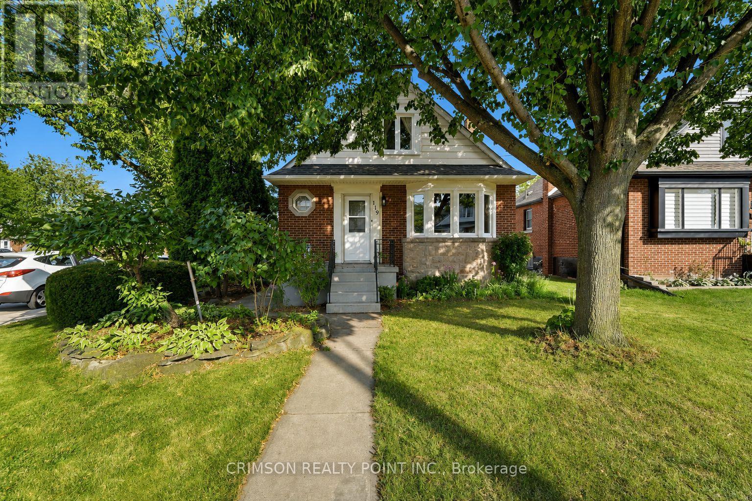 119 RODGERS ROAD, Hamilton, Ontario