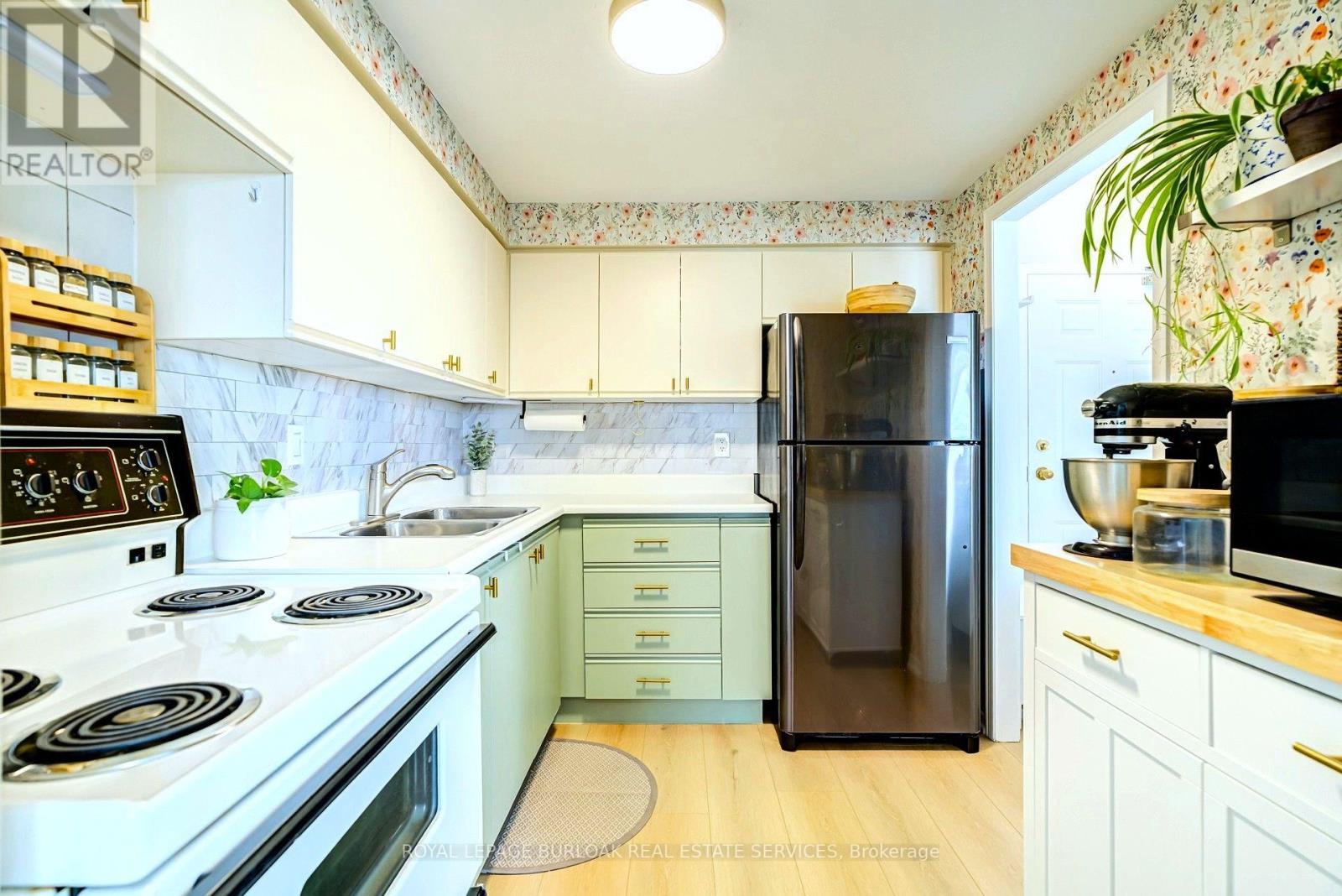 804 - 200 Limeridge Road W, Hamilton, Ontario  L9C 7M7 - Photo 6 - X13718260