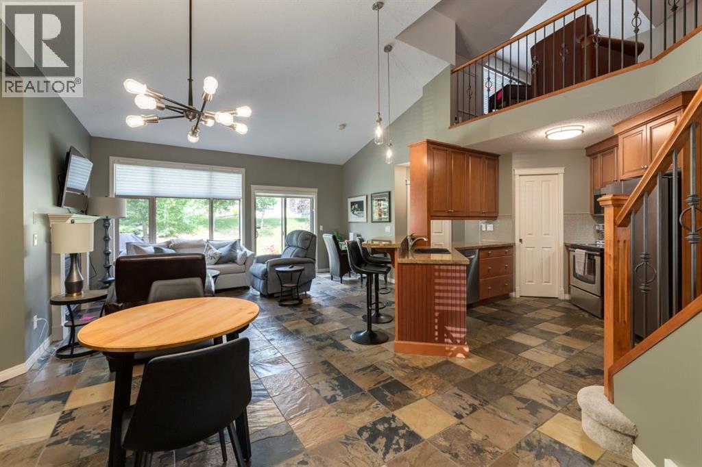 218 Springbank Villas SW, Calgary, Alberta  T3H 5P7 - Photo 5 - A2334801