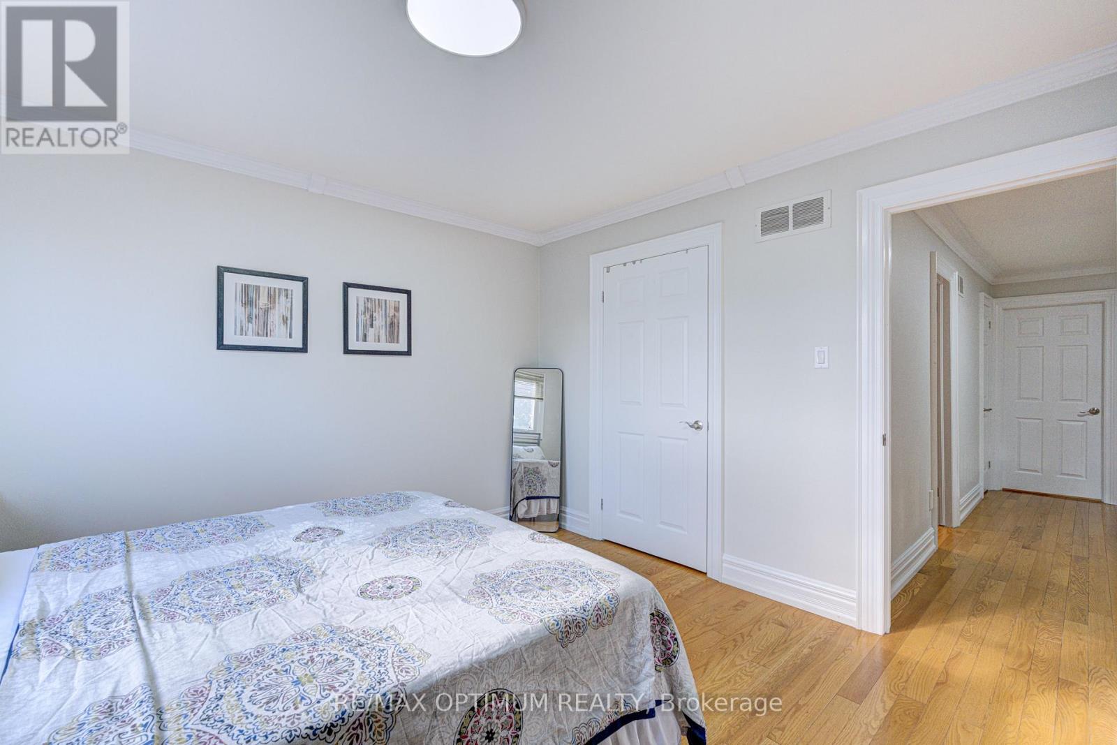 2498 Privet Crescent, Mississauga, Ontario  L5B 2S4 - Photo 27 - W13718282