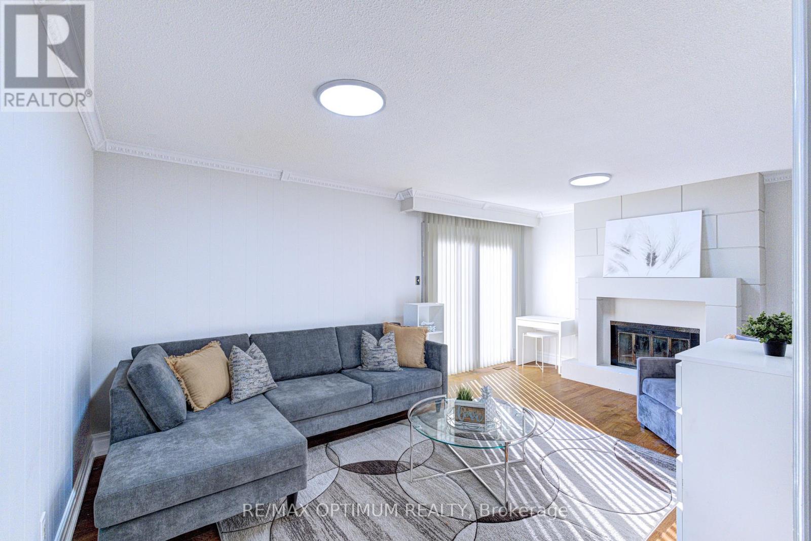 2498 Privet Crescent, Mississauga, Ontario  L5B 2S4 - Photo 16 - W13718282