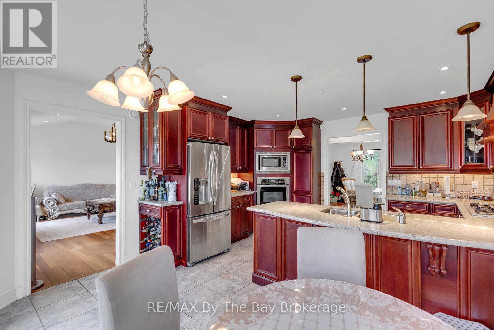 2569 Lockhart Road, Innisfil, Ontario  L9S 3G2 - Photo 16 - N13462146