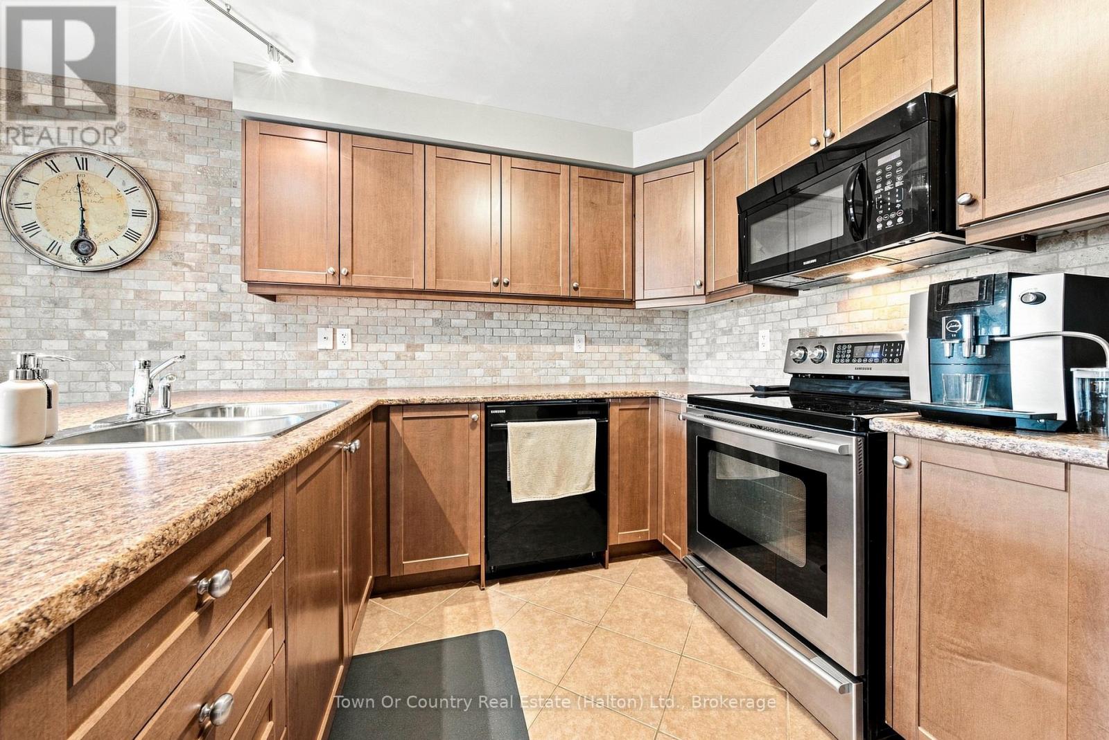 641 Speyer Circle, Milton, Ontario  L9T 0Y5 - Photo 10 - W13718344