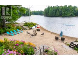 1018 CLEARWATER SHORES BOULEVARD, Muskoka Lakes, Ontario