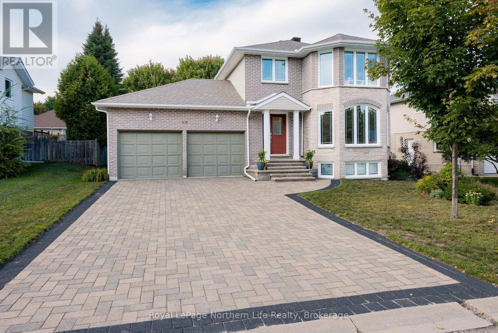 406 Pearce Street, North Bay, Ontario  P1C 1M7 - Photo 2 - X13718362