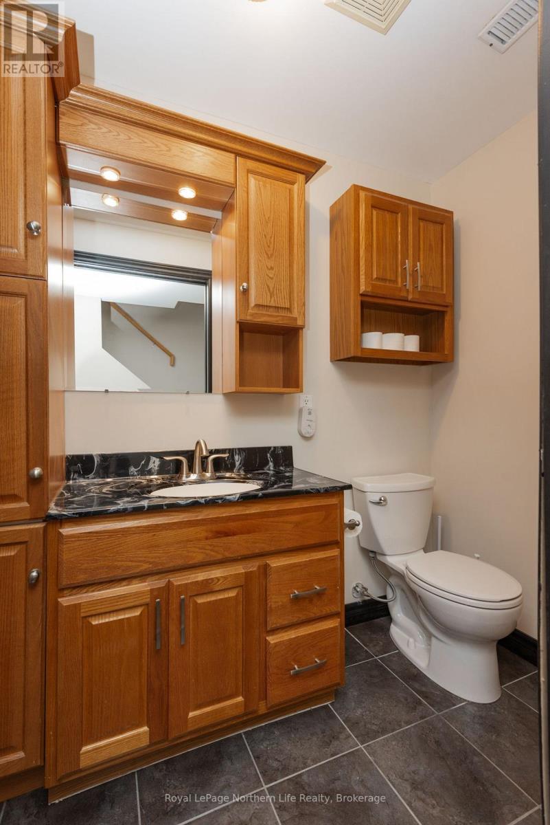 406 Pearce Street, North Bay, Ontario  P1C 1M7 - Photo 37 - X13718362