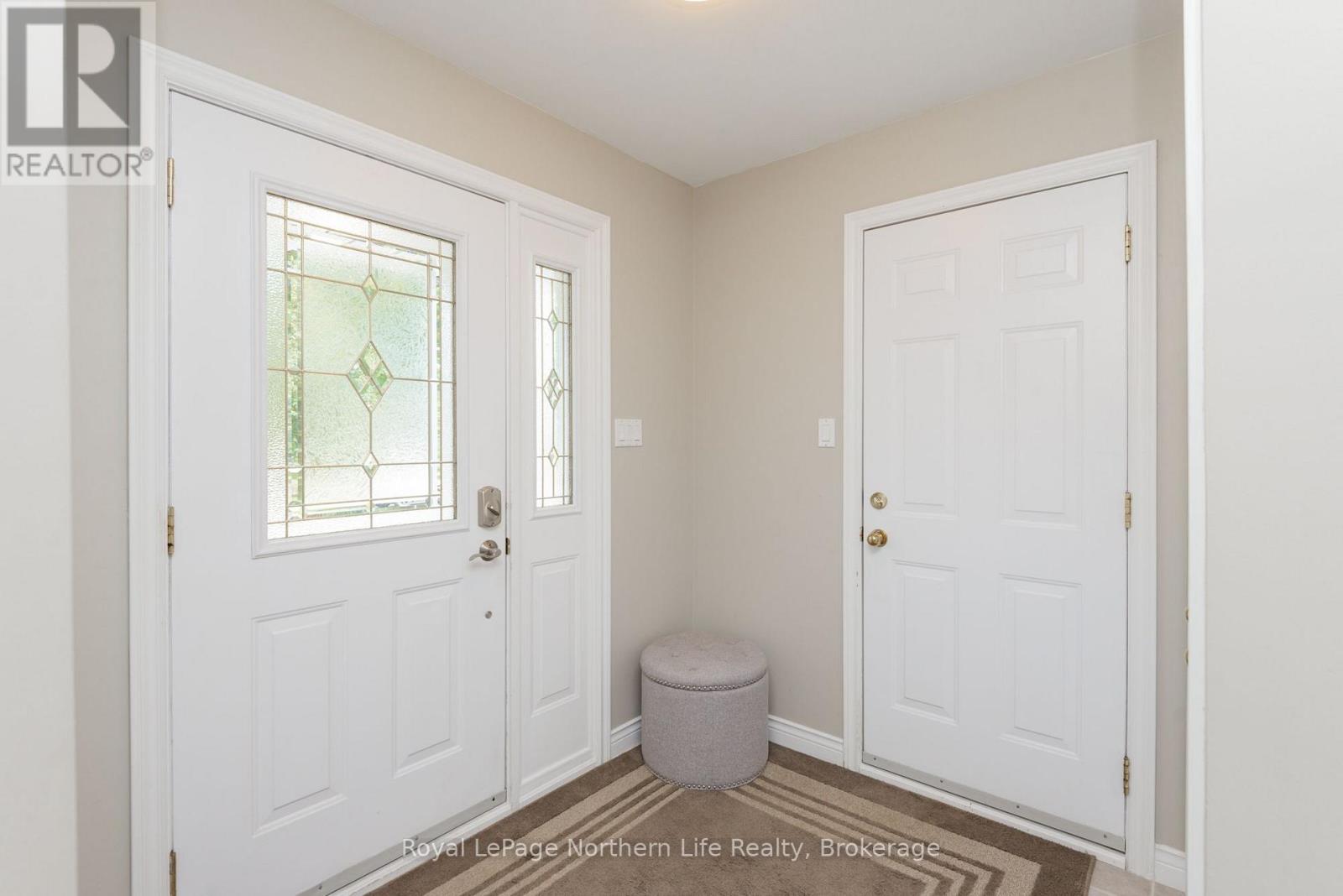 406 Pearce Street, North Bay, Ontario  P1C 1M7 - Photo 5 - X13718362