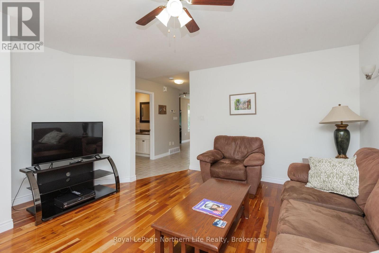 406 Pearce Street, North Bay, Ontario  P1C 1M7 - Photo 8 - X13718362