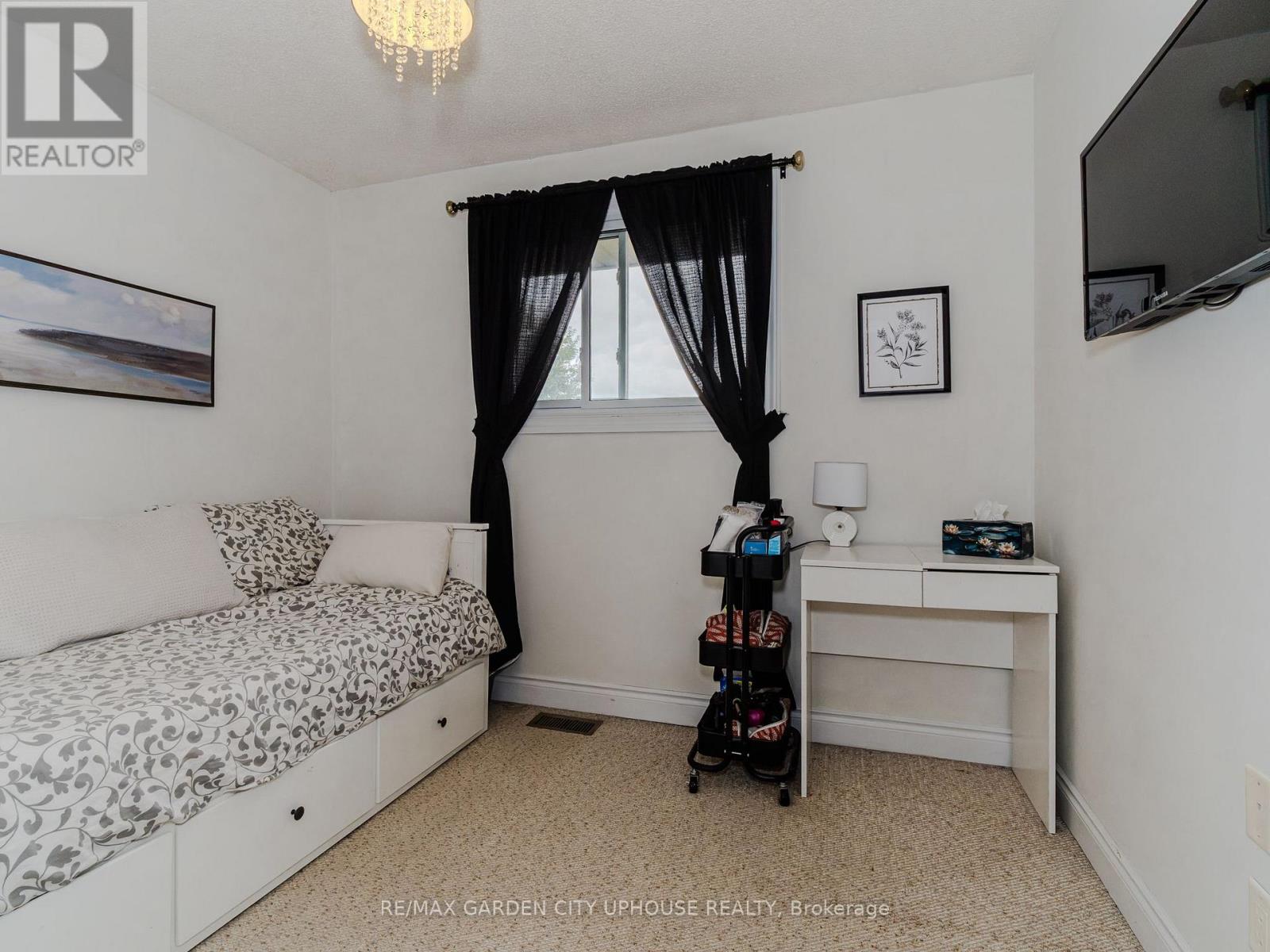 24 Greenmeadow Court, St. Catharines, Ontario  L2N 6Y8 - Photo 11 - X13715644