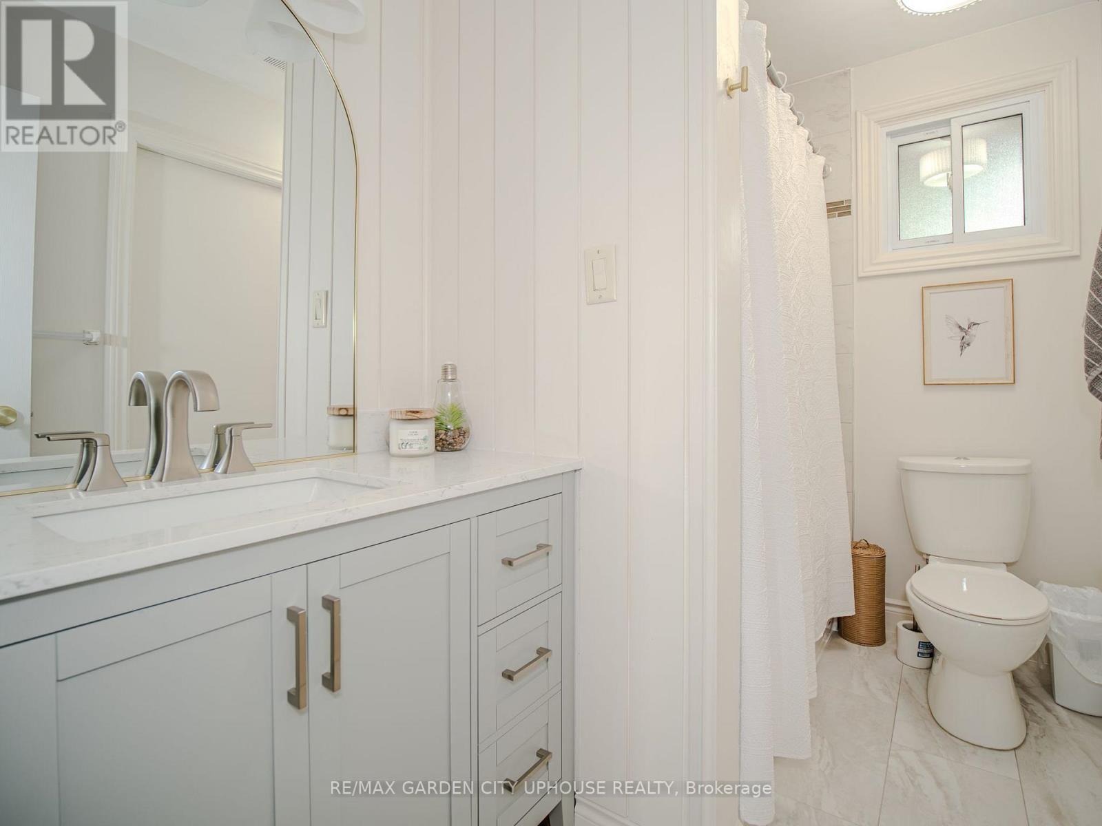 24 Greenmeadow Court, St. Catharines, Ontario  L2N 6Y8 - Photo 10 - X13715644