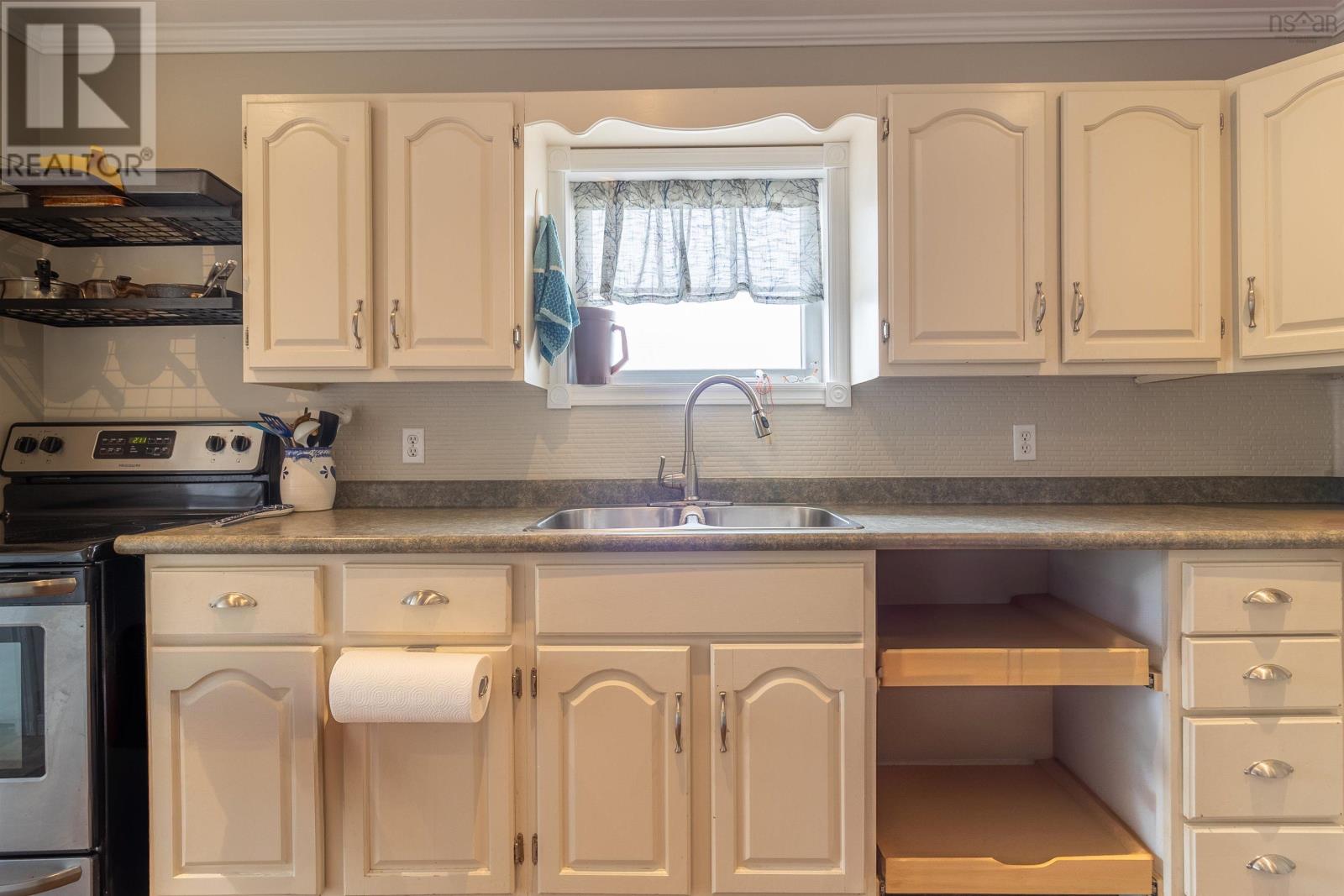 113 Bear Point Road, Bear Point, Nova Scotia  B0W 3B0 - Photo 11 - 202600941
