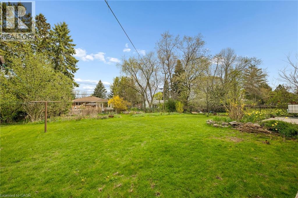146 CARSON Drive, Kitchener, Ontario