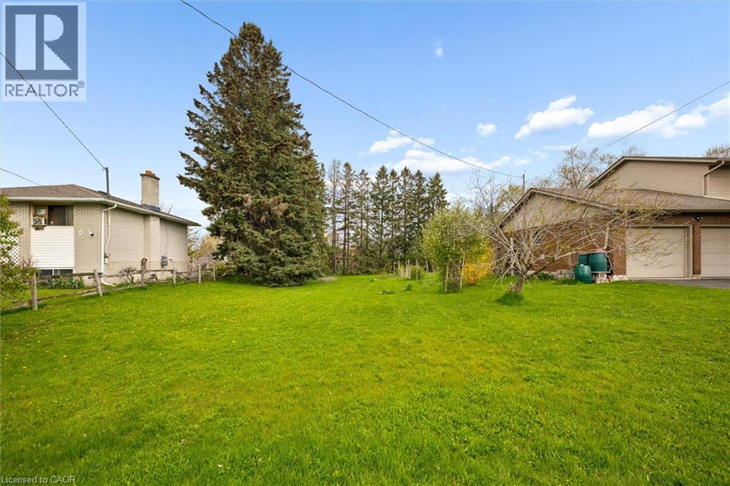 146 Carson Drive, Kitchener, Ontario  N2B 2Z2 - Photo 5 - 40858280