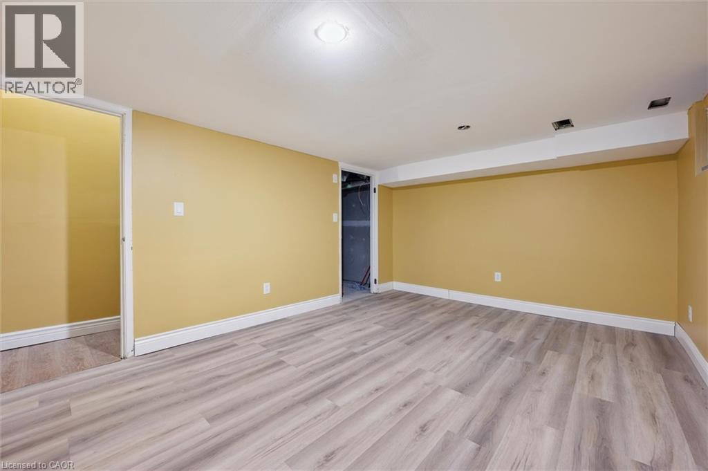589 Beechwood Drive Unit# 43, Waterloo, Ontario  N2T 2K9 - Photo 32 - 40858084