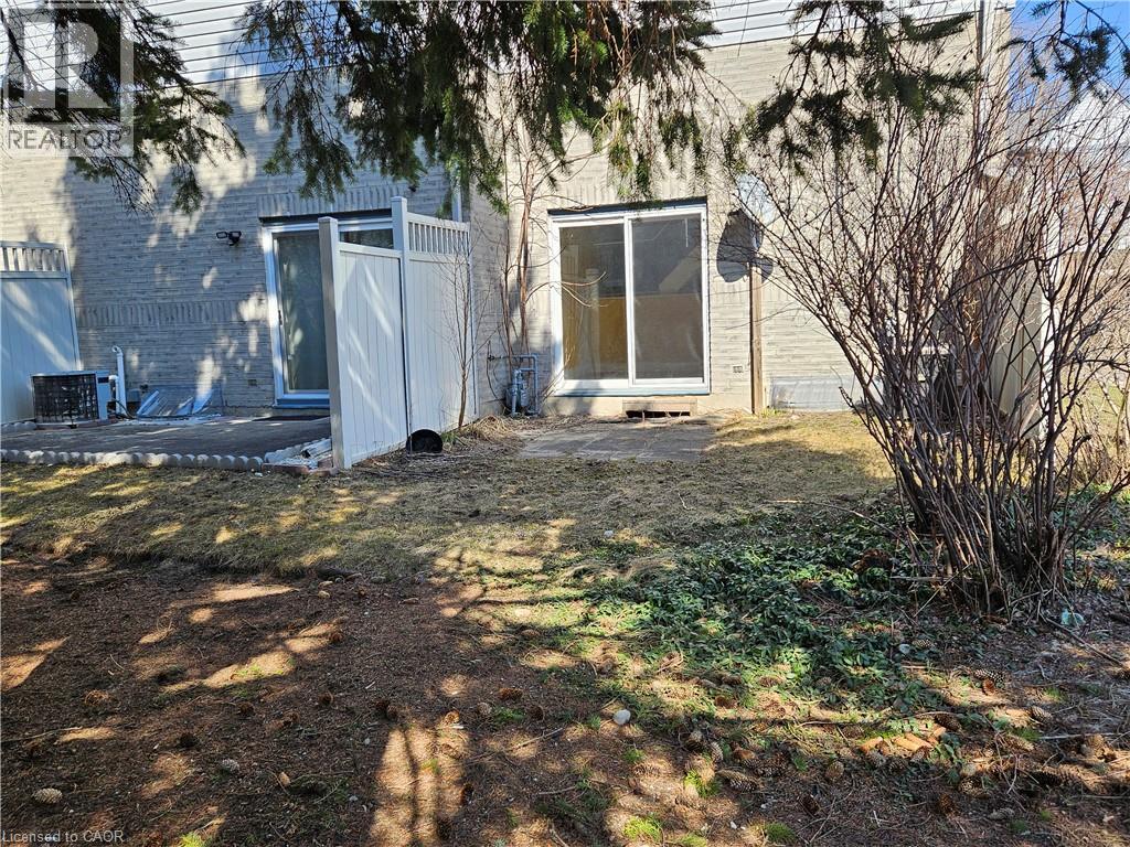 589 Beechwood Drive Unit# 43, Waterloo, Ontario  N2T 2K9 - Photo 35 - 40858084