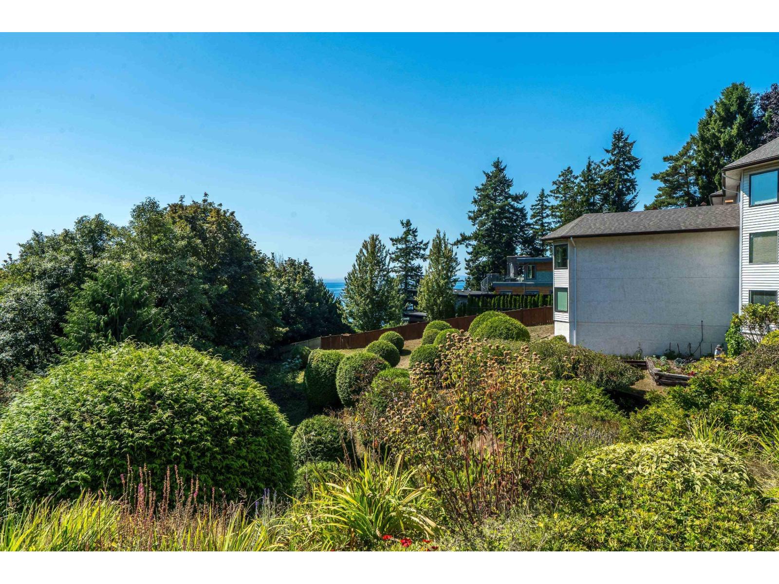 102 1350 Vidal Street, White Rock, British Columbia V4B 5G6 - Photo 30 - R3158706