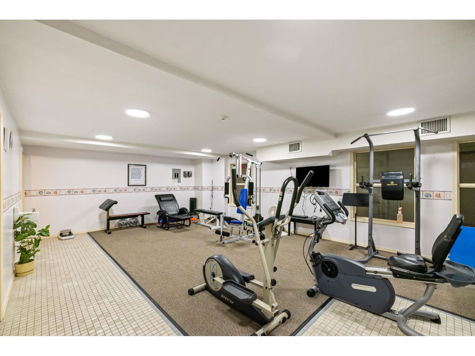 102 1350 Vidal Street, White Rock, British Columbia V4B 5G6 - Photo 34 - R3158706