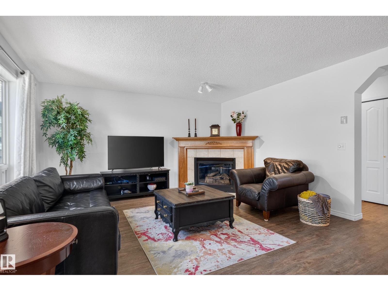 2035 Blackmud Creek Dr Sw, Edmonton, Alberta  T6W 1E7 - Photo 10 - E4505743