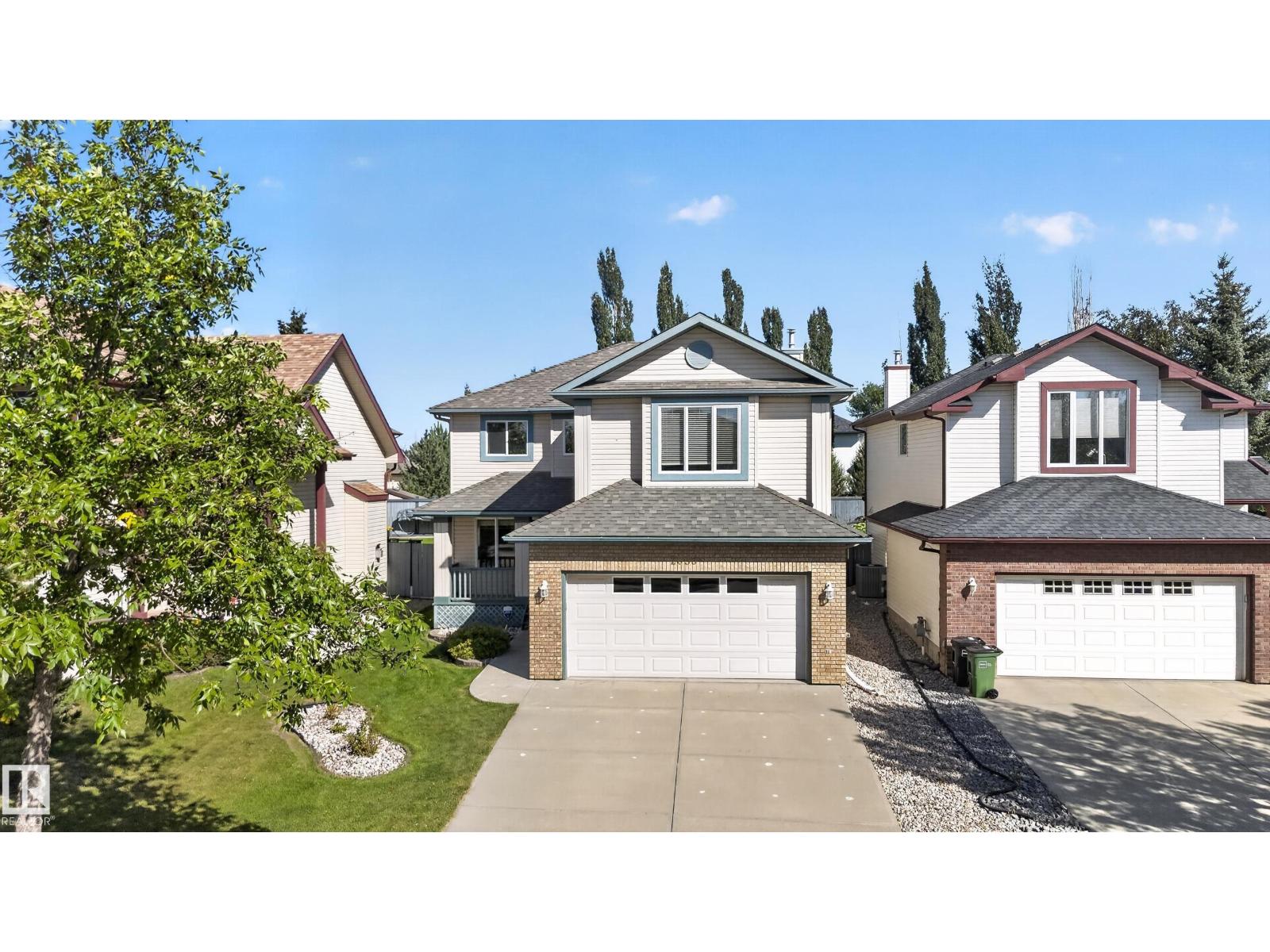 2035 Blackmud Creek Dr Sw, Edmonton, Alberta  T6W 1E7 - Photo 2 - E4505743