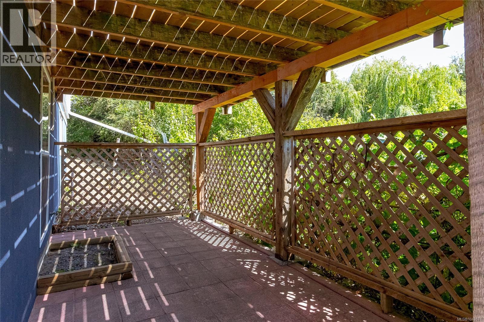 4014 Holland Ave, Saanich, British Columbia  V8Z 5K1 - Photo 45 - 1043578