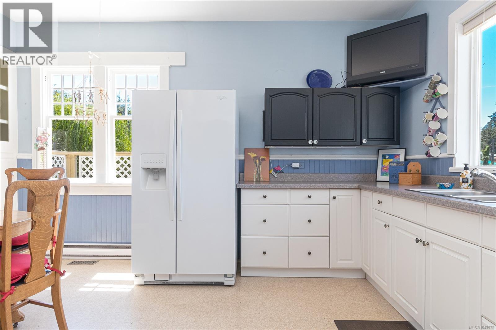 4014 Holland Ave, Saanich, British Columbia  V8Z 5K1 - Photo 20 - 1043578