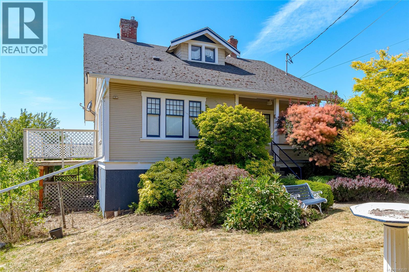 4014 Holland Ave, Saanich, British Columbia  V8Z 5K1 - Photo 3 - 1043578