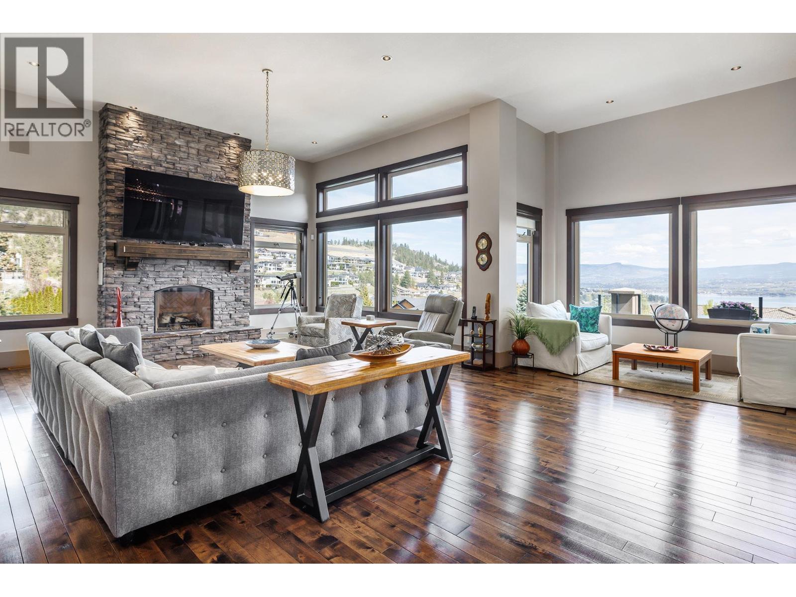 1524 Vineyard Drive, West Kelowna, British Columbia  V4T 2Y7 - Photo 1 - 10395664