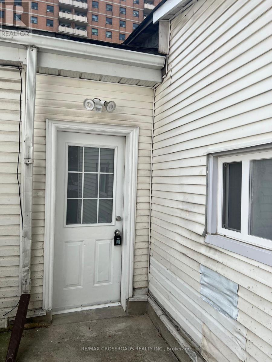 Bsmt - 278 Shuter Street, Toronto, Ontario  M5A 1W3 - Photo 2 - C13718426