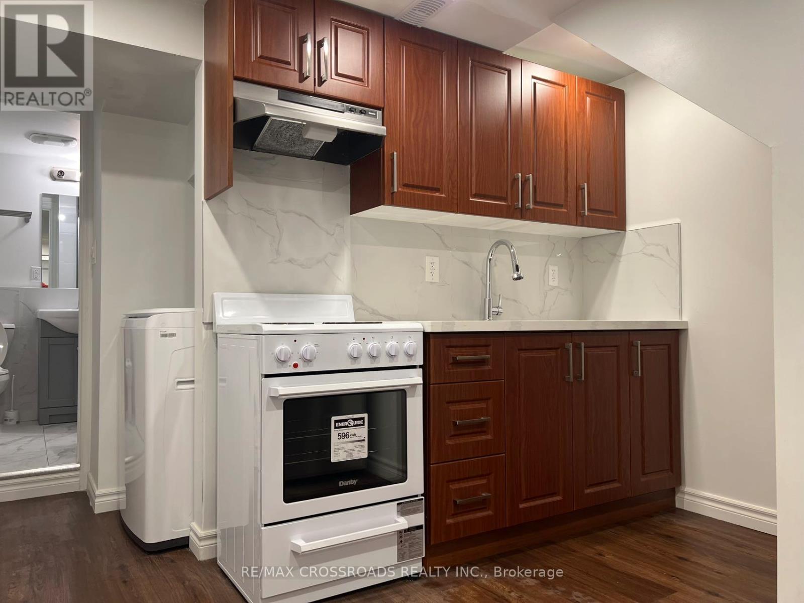 Bsmt - 278 Shuter Street, Toronto, Ontario  M5A 1W3 - Photo 4 - C13718426