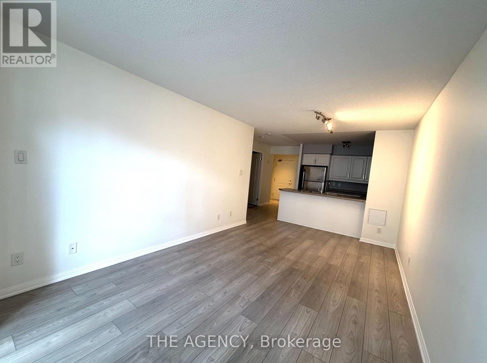 201 - 3130 Yonge Street, Toronto, Ontario  M4N 2K6 - Photo 10 - C13718438