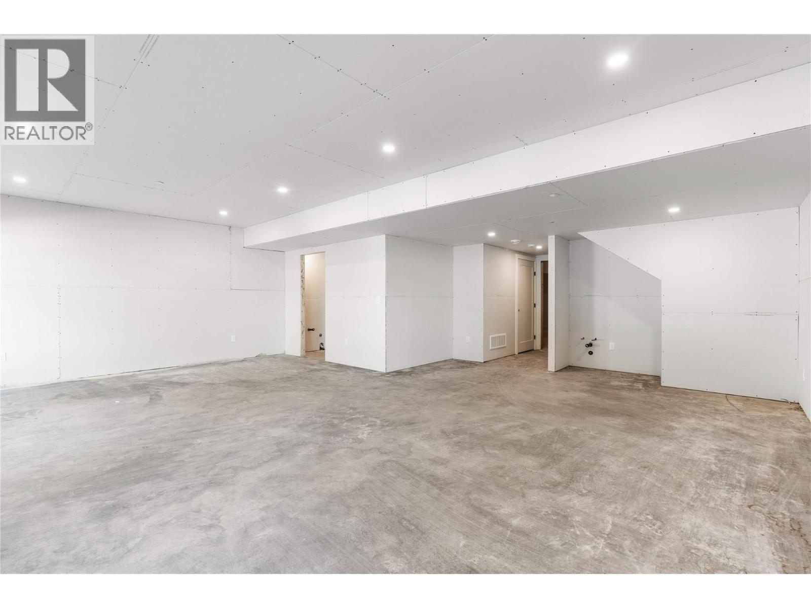 7920 Kidston Road Unit# 5, Coldstream, British Columbia  V1B 0B4 - Photo 41 - 10398954