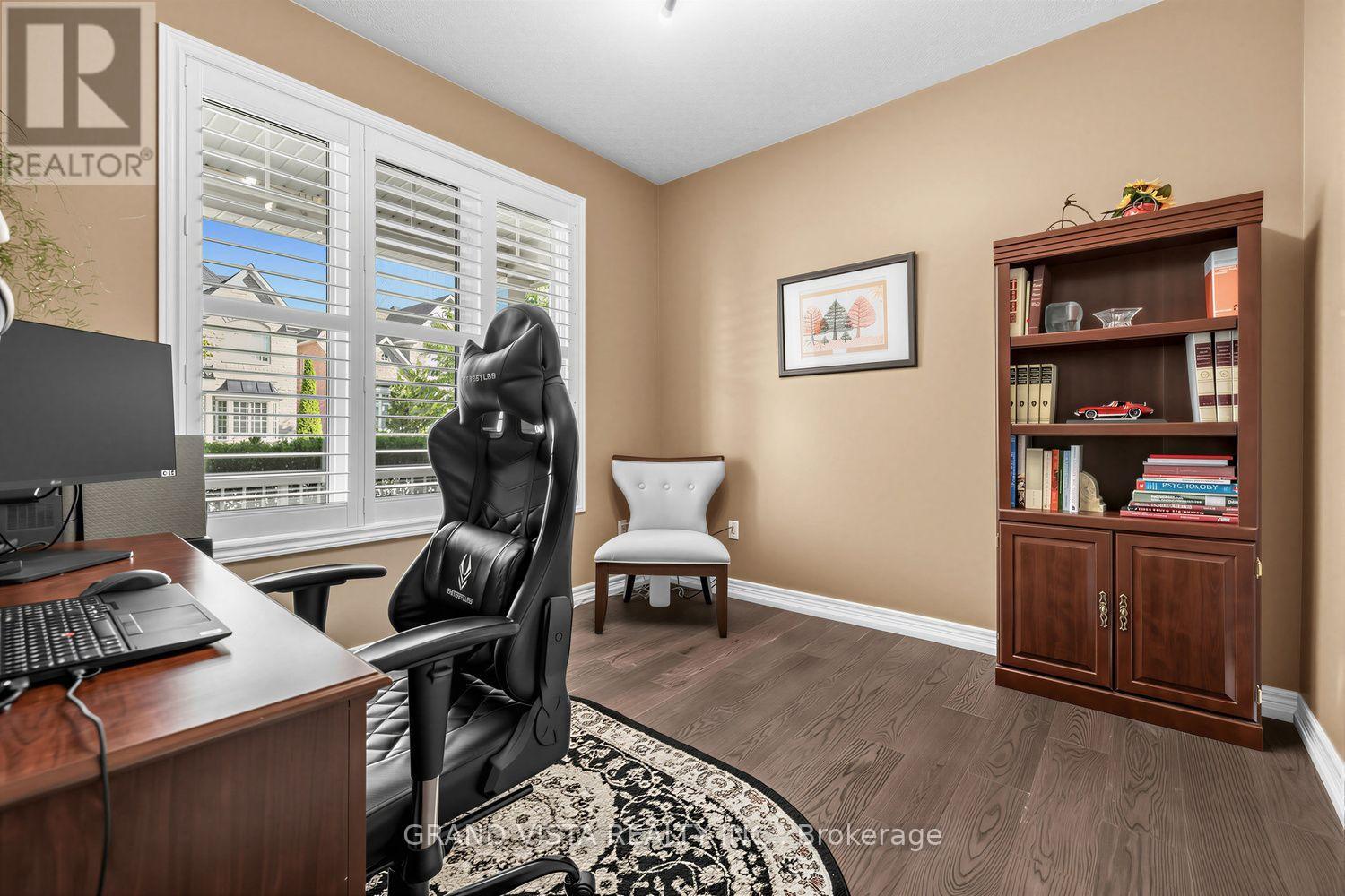 31 Routledge Drive, Richmond Hill, Ontario  L4E 0C4 - Photo 19 - N13532720