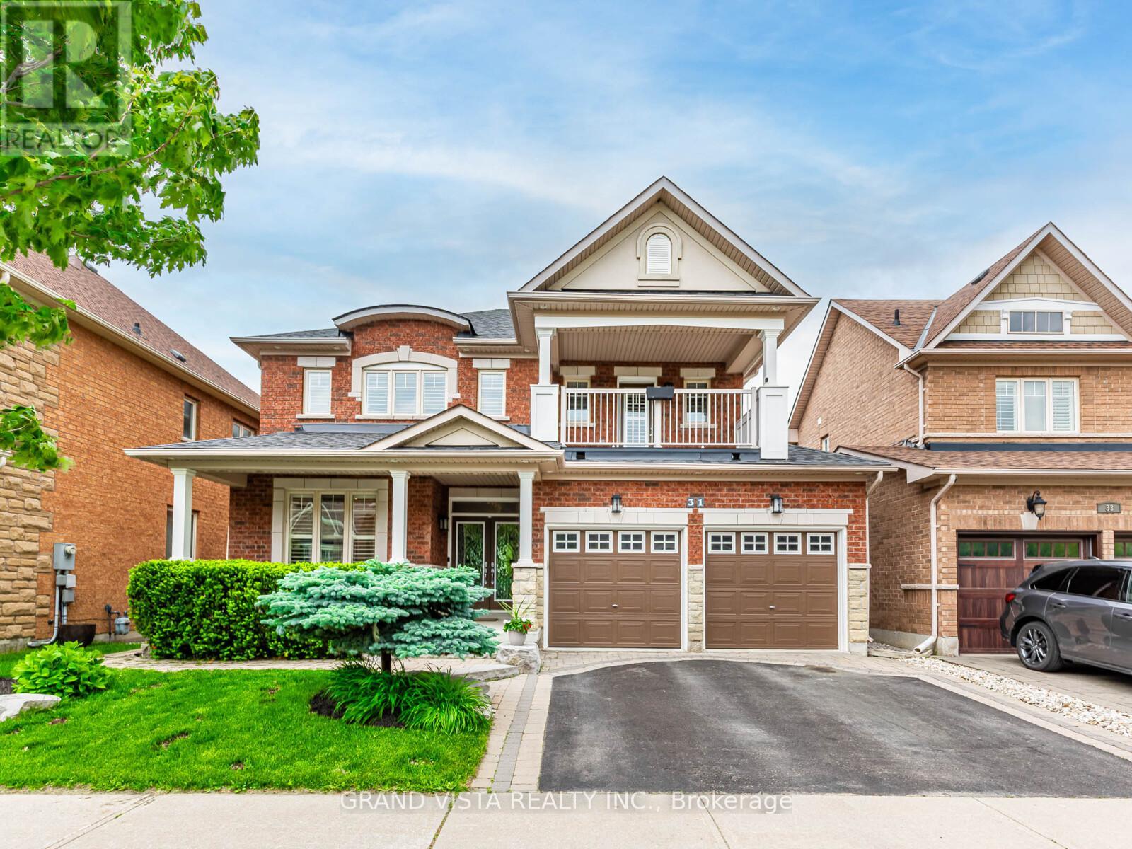 31 Routledge Drive, Richmond Hill, Ontario  L4E 0C4 - Photo 3 - N13532720