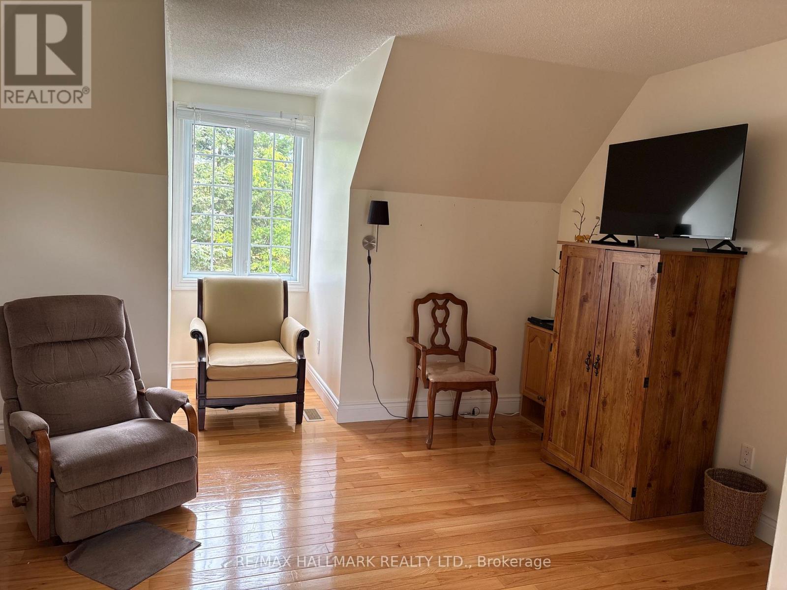 27 Tranmer Road, Whitchurch-Stouffville, Ontario  L4A 7X4 - Photo 4 - N13483016