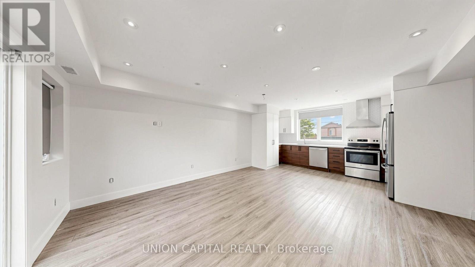 247 Prescott Avenue, Toronto, Ontario  M6N 3G9 - Photo 22 - W13715272