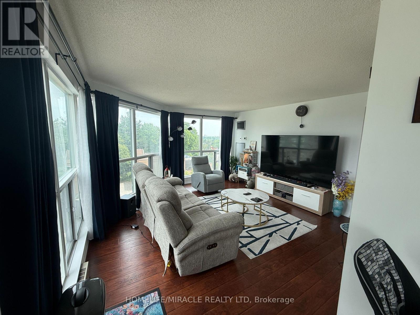 609 - 2177 Burnhamthorpe Road, Mississauga, Ontario  L5L 5P9 - Photo 5 - W13718122