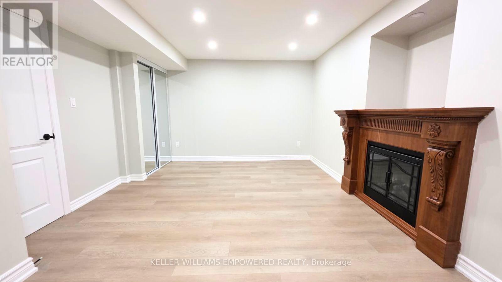 Bsmt - 26 Raffia Avenue, Richmond Hill, Ontario  L4E 4M9 - Photo 5 - N13718302