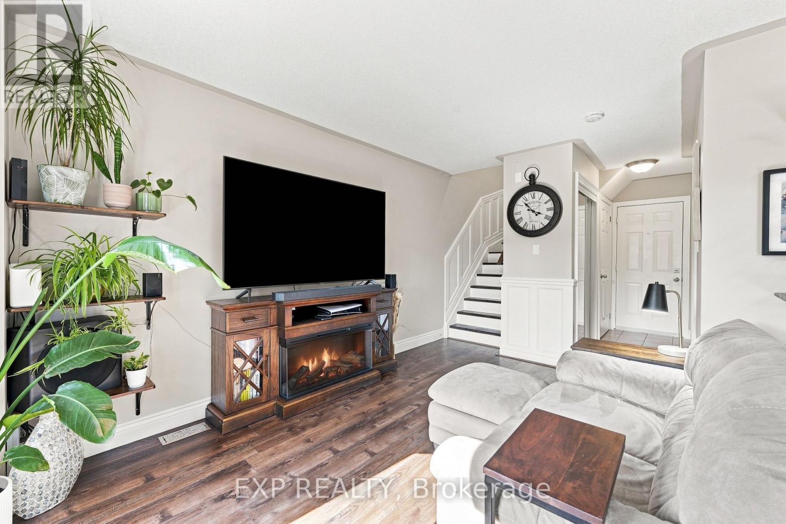 16 - 275 Old Homestead Road, Georgina, Ontario  L4P 4E9 - Photo 6 - N13718358