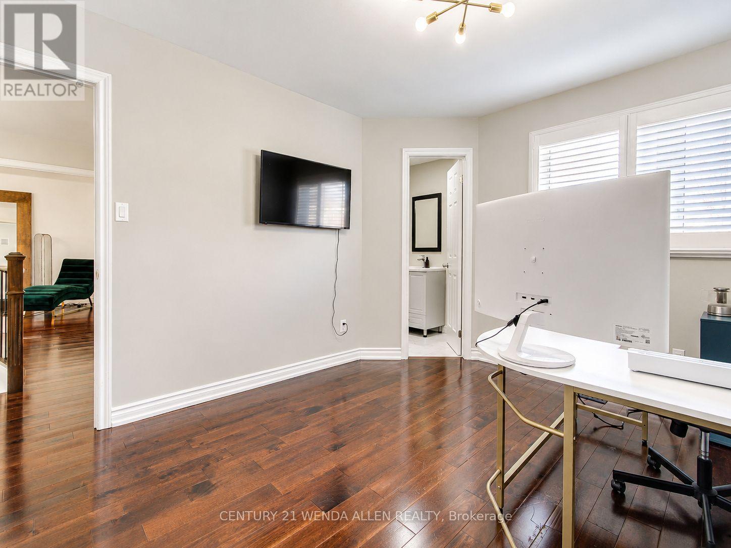 156 Gwendolyn Boulevard, Georgina, Ontario  L4P 3S5 - Photo 20 - N13718428